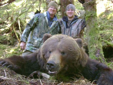 Alaska Brown Bear/Moose Hunt 10067