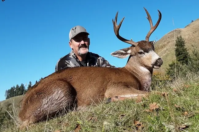 Oregon Columbia Blacktail Deer Hunt 10705 - Image 2