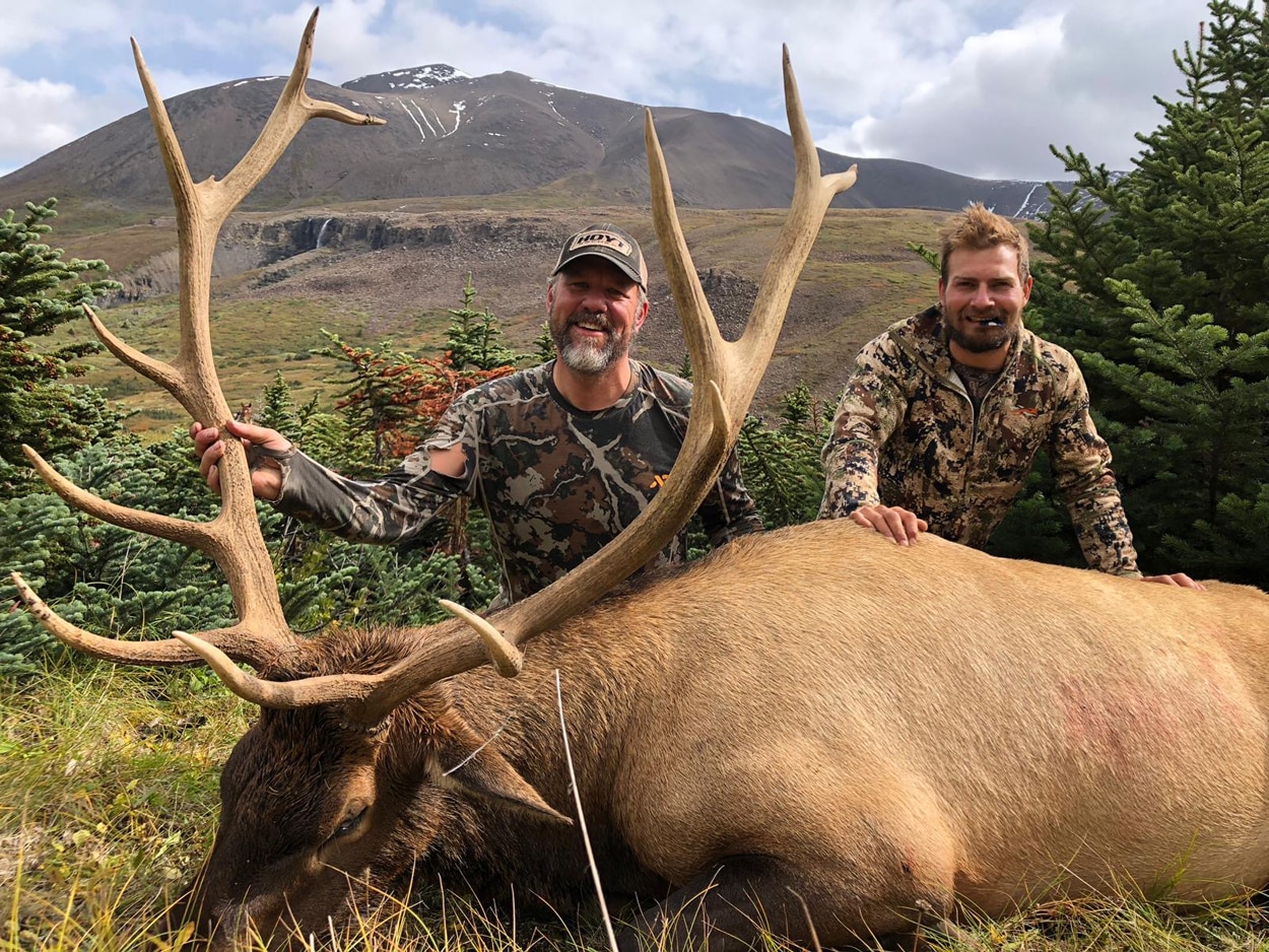 British Columbia Elk Hunt 10710 - Image 3